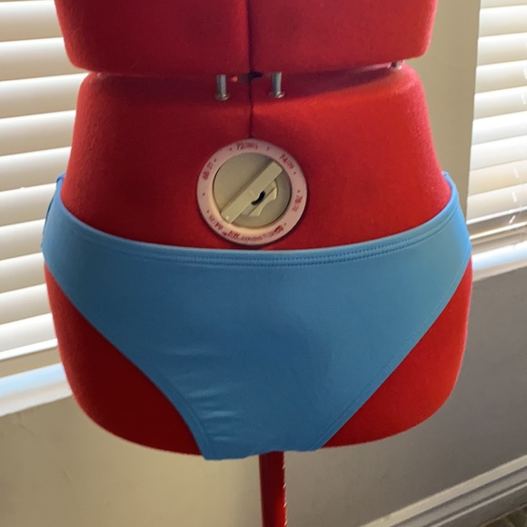 Light blue Michael Korean bikini set - Picture 3 of 6